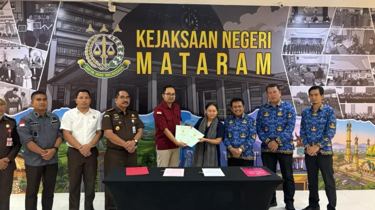 Kejari Mataram Kembalikan Lahan LCC ke Pemkab Lombok Barat