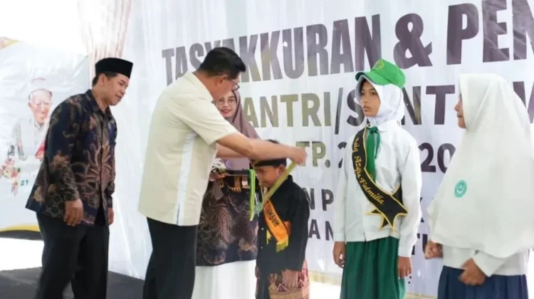 Bupati Lombok Timur Dorong Penguatan Pendidikan Pesantren