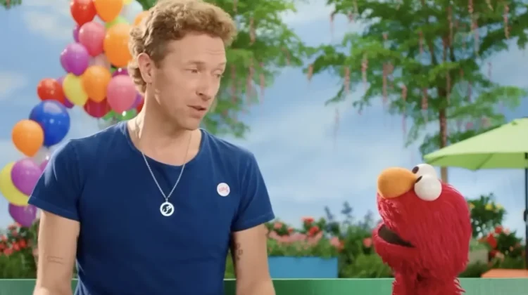 Ini Alasan Chris Martin Coldplay Terpilih Sebagai Kurator Final Piala Dunia 2026