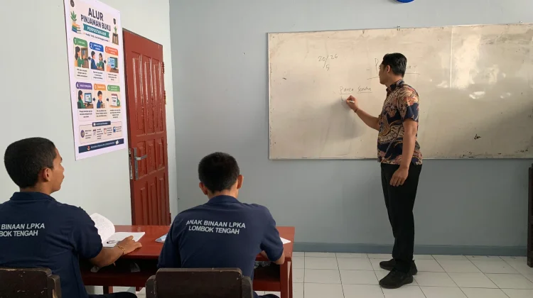 Kemenag Loteng Berikan Pendampingan Keagamaan bagi Anak Binaan Hindu di LPKA