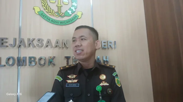 Kejari Loteng Buka Peluang Jerat Pejabat Daerah di Kasus Korupsi DLH