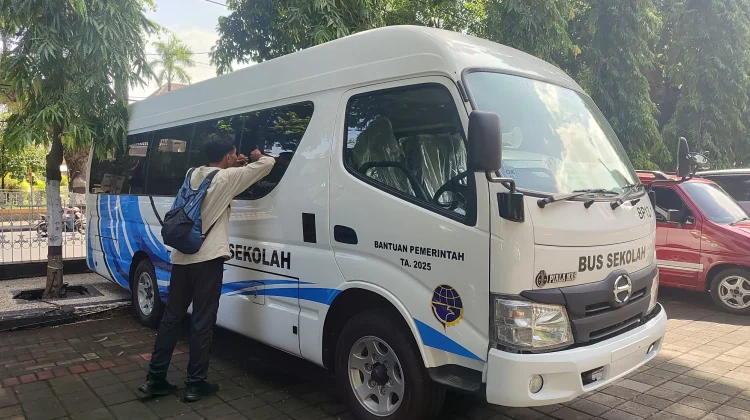 Bus Gratis Mataram Jadi Andalan Baru Warga dan Pelajar
