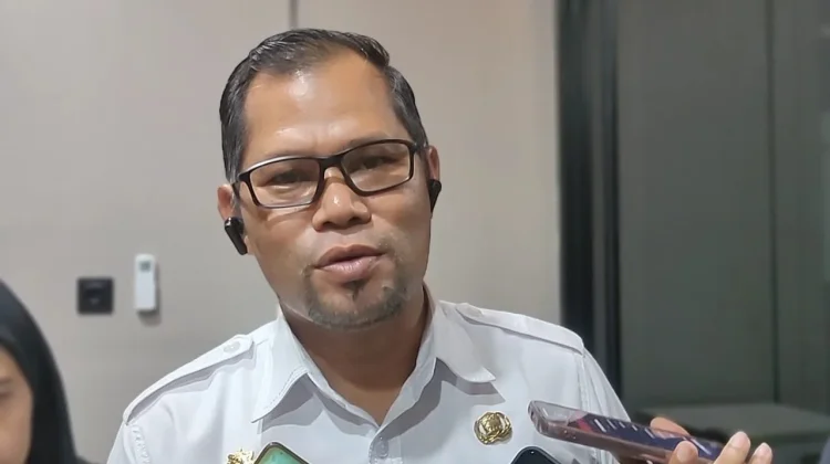 Satpol PP Sasar Lapak Hewan Kurban di Trotoar