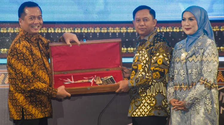 Gubernur NTB Lepas Kepergian Irjen Edy Murbowo, Sambut Kapolda Baru