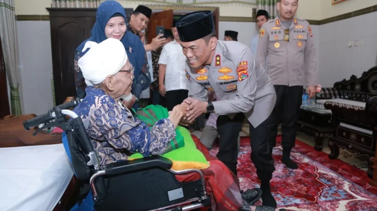 Kapolda NTB Silaturahmi ke Ulama Kharismatik NTB, Perkuat Sinergi  Jaga Kamtibmas