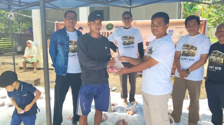 KAUMY NTB Distribusikan Hewan Qurban ke 6 Desa di 3 Kabupaten/Kota