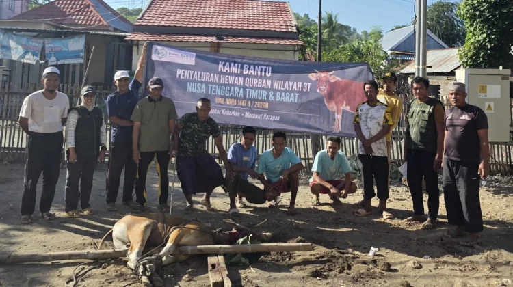 Kami Bantu Salurkan Kurban Perdana di Desa Sangiang Wera