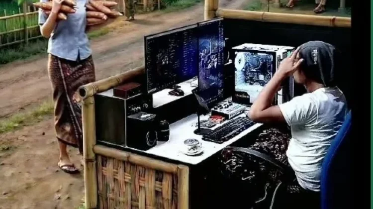 Gila! Studio Sederhana Jadi Kampung Virtual