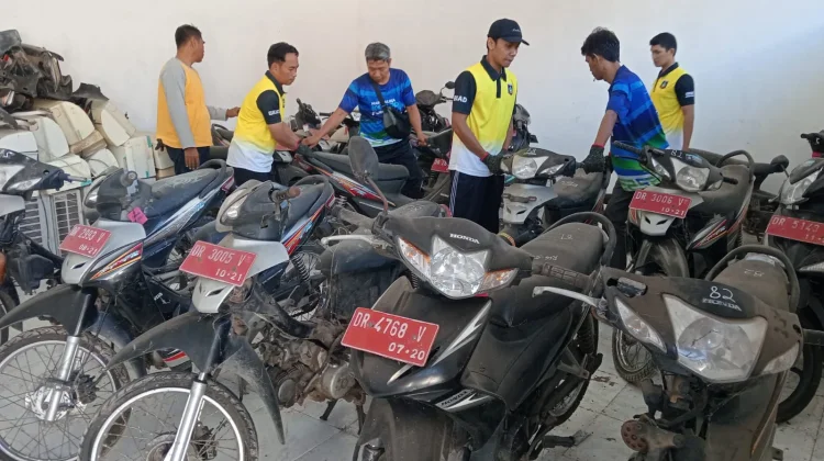Pemkab Lombok Tengah, Lelang 53 Motor Dinas dan Enam Paket Scrap Kendaraan