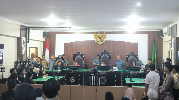 Terbukti Bersalah, Radiet Divonis Enam Tahun Penjara