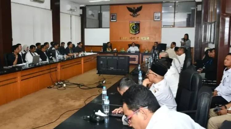 Lima Finalis Presentasikan Desain Gedung Serbaguna Lombok Timur