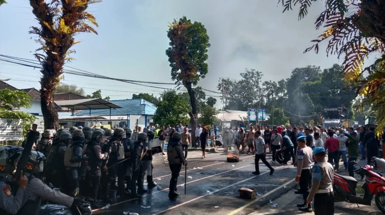 Polres Loteng Gelar Simulasi Pengamanan Berskala Besar, 700 Personel Diterjunkan
