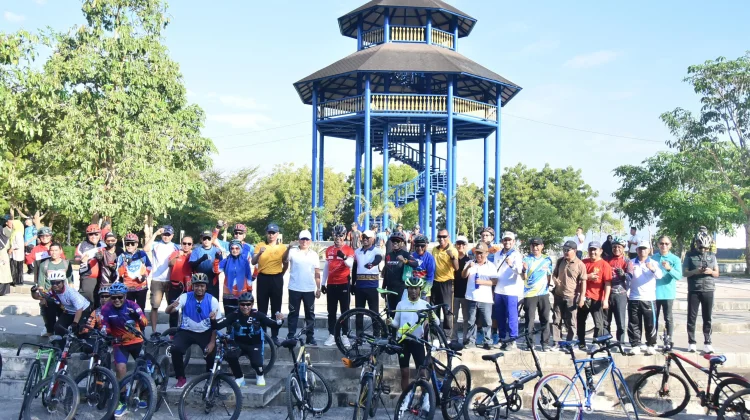 Wali Kota Bima  Gowes Bersama, Perkuat  Budaya Hidup Sehat