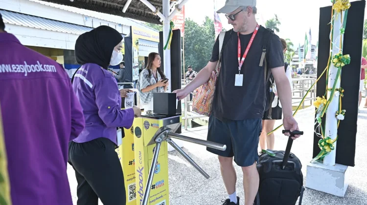 Bank NTB Syariah Dukung Digitalisasi Pelabuhan Senggigi lewat Sistem E-Ticketing