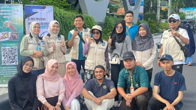 BLKPK NTB dan Mahasiswa Unram Gelar Cek Kesehatan Gratis di CFD Udayana