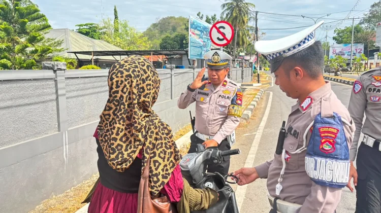 Tingkatkan Kamseltibcarlantas, Sat Lantas Polres Bima Kota Gelar Razia Kendaraan