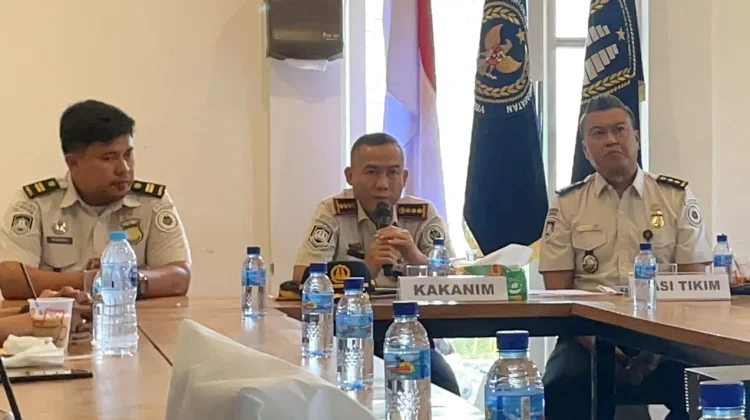 7 WNA China Dideportasi, Bos Tambang Ilegal Sekotong Masih Buron