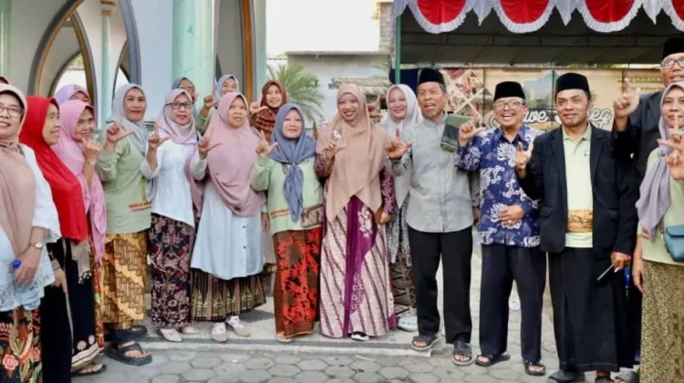 Gawe Bleq Kawule Midang Bangkitkan Semangat Hijrah dan Persatuan Warga
