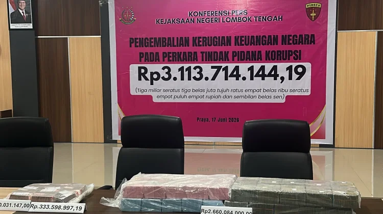 Kejari Lombok Tengah, Setorkan Rp3,1 Miliar Hasil Rampasan Korupsi ke Kas Negara