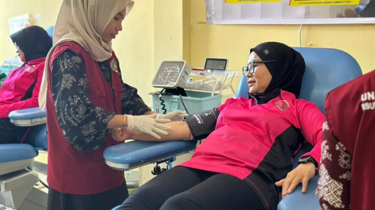 Setetes Darah, Sejuta Harapan: Bhayangkari KLU  Sambut Hari Bhayangkara ke-80