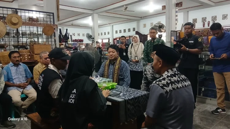Pantau Sensus Ekonomi di Lombok Tengah, Wakil Kepala BPS RI Pastikan Data Akurat