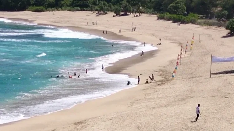 Pantai Wane, Permata Bahari Bima yang Kian Bersinar