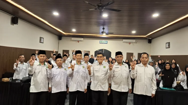 MTsN 2 Lombok Barat Tingkatkan Mutu Guru Madrasah Melalui Deep Learning Modern