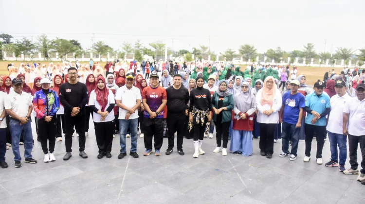 Pemkab Bima Gelar Senam Sehat dan Pemeriksaan Kesehatan Gratis