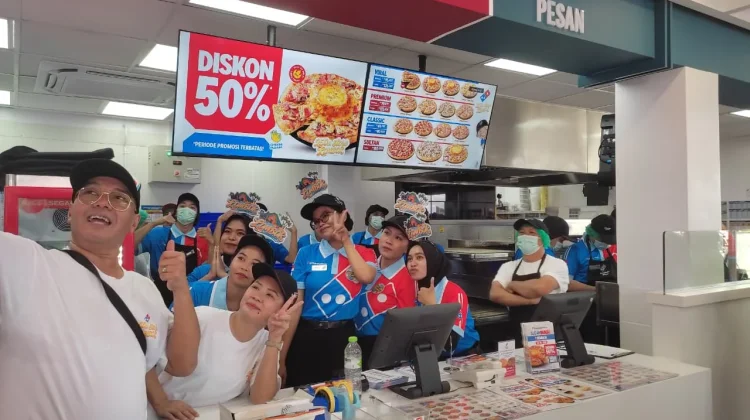 Domino's Pizza Hadir di Mataram! Gerai ke-250 di Indonesia Disambut Antusias Warga