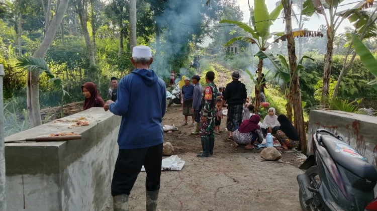 Jembatan Armco di Desa Aik Bual Rampung Dibangun