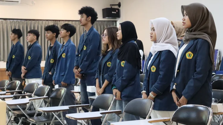 Bimtek PKM Unram Bekali Mahasiswa Kuasai Strategi Pengelolaan Keuangan