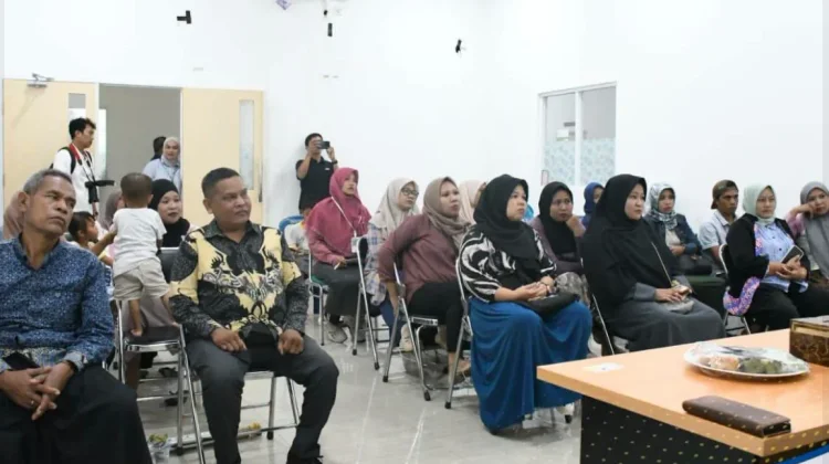 Dorong Nilai Tambah Jagung, Pemda KLU Salurkan Bantuan Peralatan untuk IKM