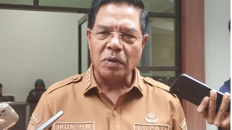Bupati Lotim Minta Bantuan UMKM Dimanfaatkan untuk Kembangkan Usaha