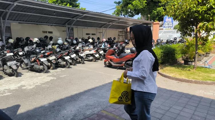 Brigadir Rizka Dipecat dari Polri Usai Divonis Membunuh Suami