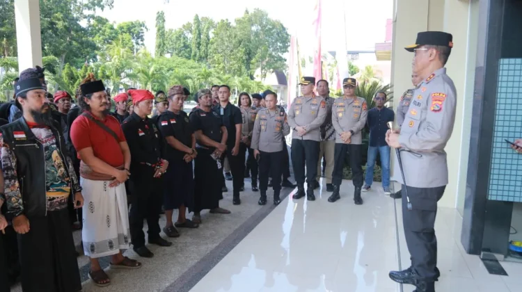 Kapolda NTB Terima Silaturahmi LASKAR SASAK, Perkuat Jaga Stabilitas Kamtibmas