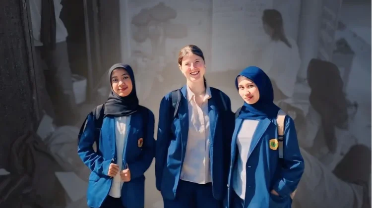 Emma Heik, Mahasiswi Jerman Mengikuti Program Pertukaran Mahasiswa di Unram