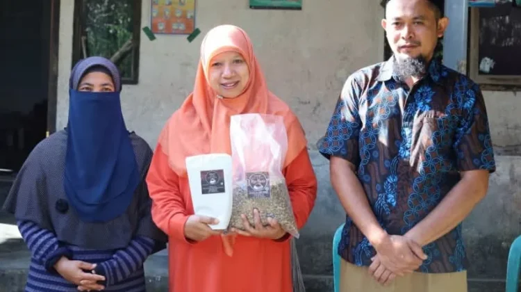 Wabup UNA Siapkan Dusun Kumbi Desa Pakuan Jadi Destinasi Ekowisata Kopi Unggulan