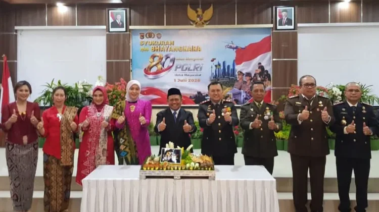 Bupati LAZ Hadiri Hari Bhayangkara Perkuat Sinergi Lombok Barat