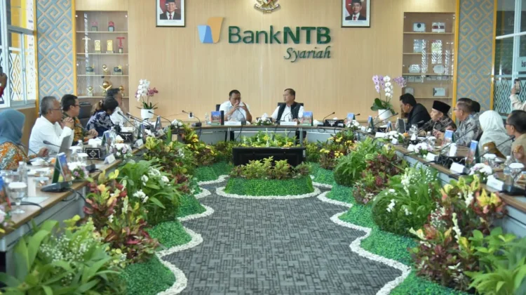 Menteri LH dan Gubernur Sepakat Percepat Selamatkan Lingkungan NTB
