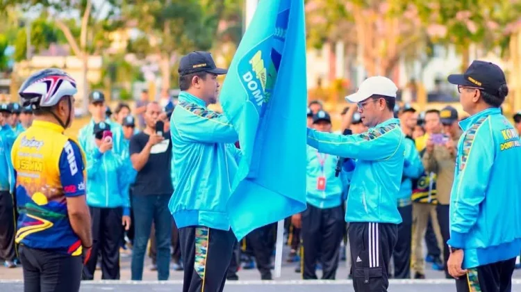 Bupati Lepas 617 Kontingen Dompu, Targetkan Juara Porprov NTB