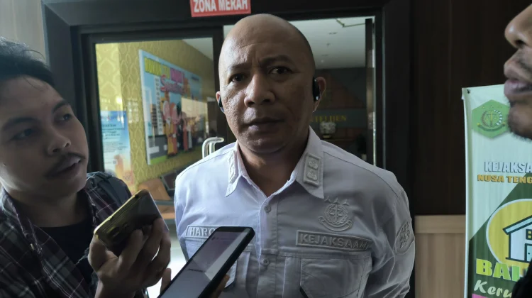 Dr. Zul Tak Hadiri Pemeriksaan dalam Kasus Dugaan Korupsi Motocross 2023
