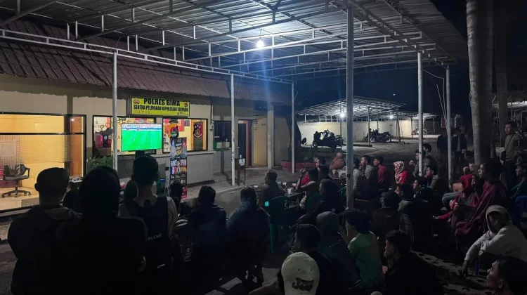 Polres Bima Kabupaten Gelar Nobar Piala Dunia 2026 Prancis vs Spanyol dengan Warga