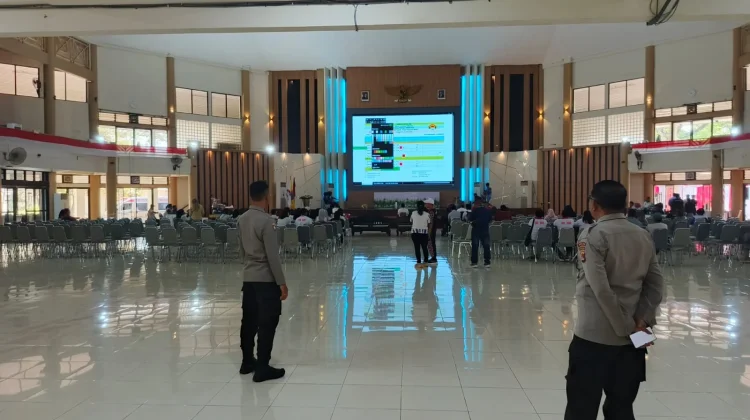 Polda NTB Kawal Pertandingan Angkat Besi Porprov XII NTB, Berjalan Aman dan Lancar