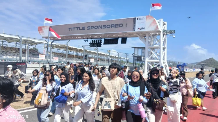 Pit Walk Jadi Daya Tarik Yamaha Sunday Race 2026 di Mandalika