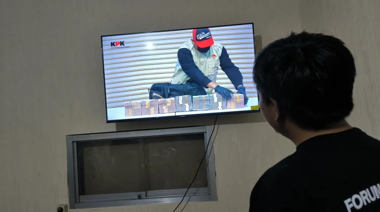 LAZ Jadi Tersangka, Diduga Tilep Rp10,8 Miliar Uang Berbagai Proyek