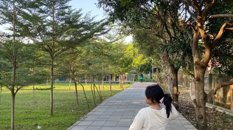 Olahraga Pagi di Ruang Terbuka Hijau, Investasi Sederhana untuk Hidup Lebih Sehat