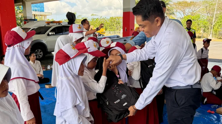 Community Care InJourney Airports Hadirkan Edukasi dan Bantuan Pendidikan