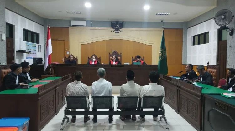 Empat Terdakwa Korupsi Alat Berat Lombok Tengah Jalani Sidang Perdana
