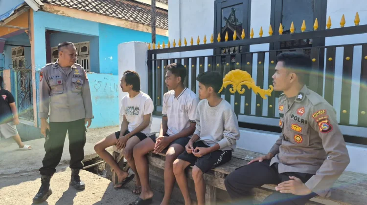 Polisi Edukasi Remaja Sarae Tolak Narkoba dan Kenakalan Remaja
