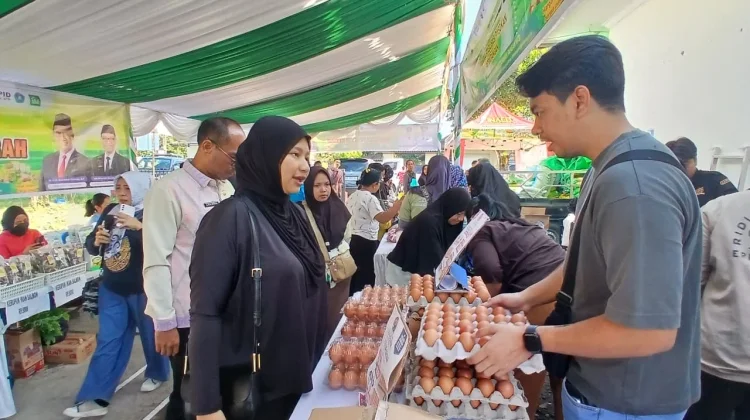 Gelar GPM di Pagutan Timur, Pemprov NTB Jual Telur Rp45 Ribu per Tray